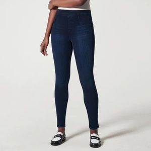 SPANX Jean-ish® Ankle Leggings Size Medium - Blue - Twilight Rinse